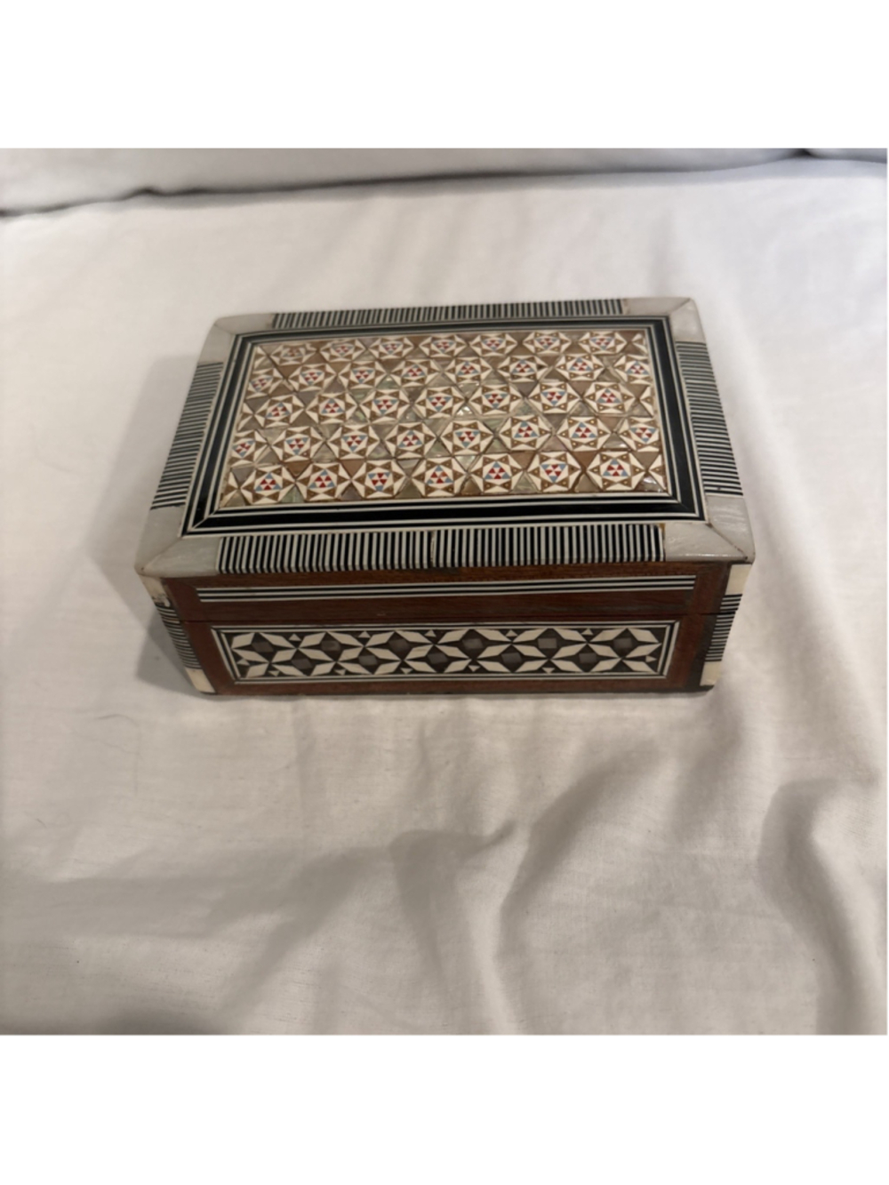 Vgt. Handcrafted Mosaic Mother Of Pearl Inlaid Wood Velvet Jewelry Box 1167